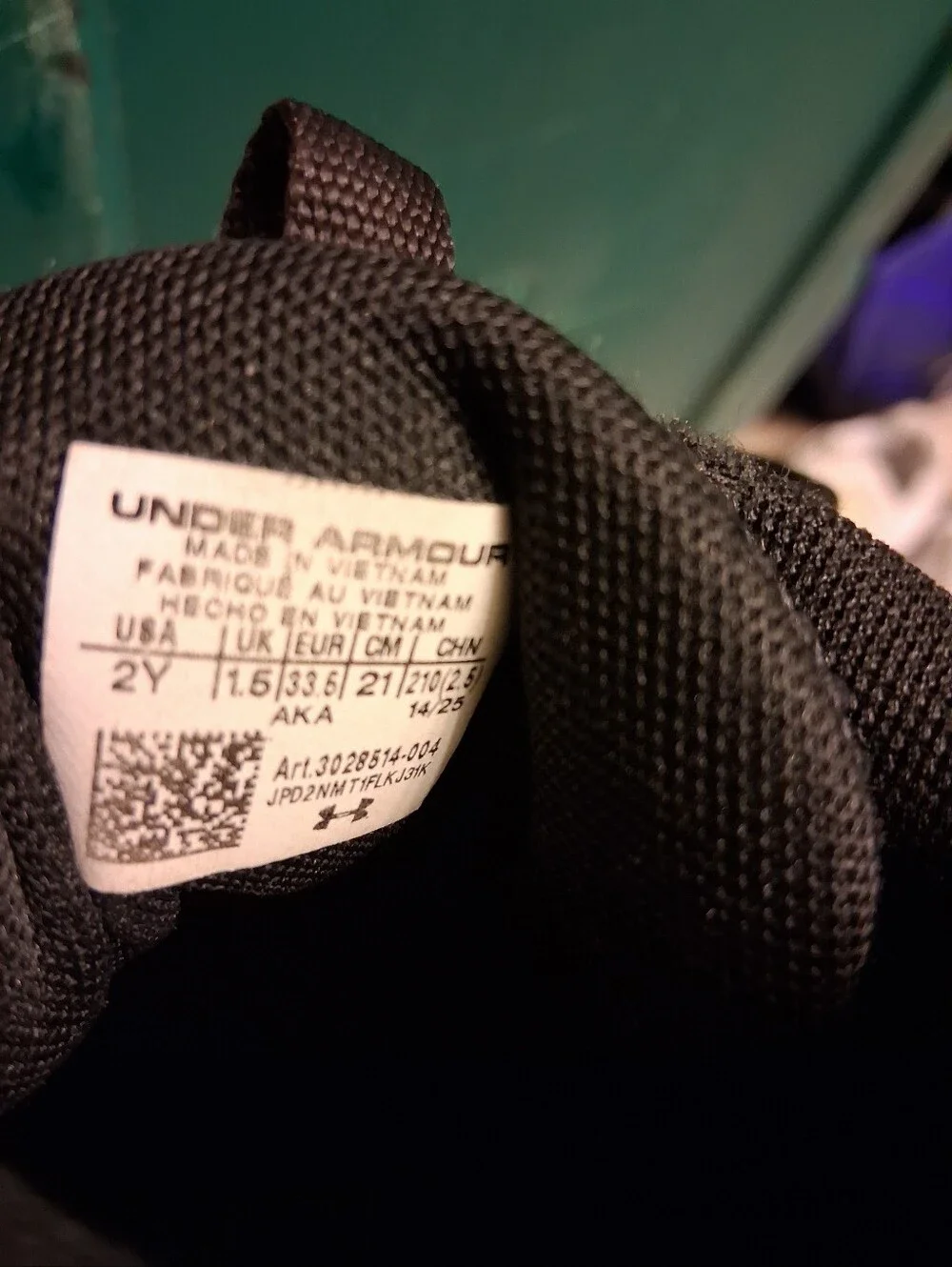 Under Armour boy black